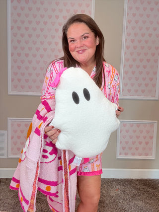 GiGi The Ghost Pillow