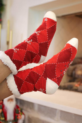 Argyle bows fleece socks for women featuring a soft plush feel, classic argyle pattern, and bow details, perfect for cozy days and comfy mom style.