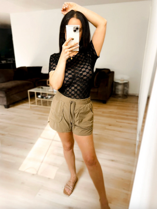Sheer Daisy & Lace Short Sleeve Top - Black & White